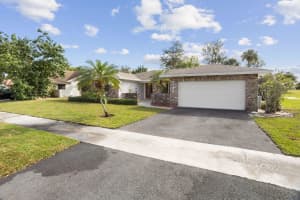 4790 Fox Hunt Trail, Boca Raton, FL 33487 Sold 03/18/24