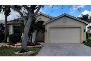 8223 Abalone Point Boulevard, Lake Worth, FL 33467 Sold 03/11/24