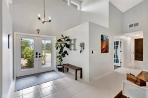 10440 SE Jupiter Narrows Drive, Hobe Sound, FL 33455 Sold 05/27/24