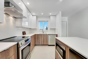 311 E Ocean Avenue 308, Lantana, FL 33462 Sold 05/31/24