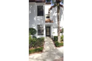 2419 Treasure Isle Drive 10, Palm Beach Gardens, FL 33410 Sold 04/29/24
