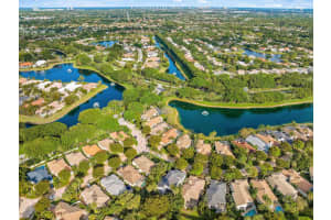 102 Chasewood Circle, Palm Beach Gardens, FL 33418 Sold 05/20/24