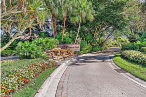 102 Chasewood Circle, Palm Beach Gardens, FL 33418 Sold 05/20/24