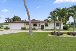 7524 Pine Tree Lane, Lake Clarke Shores, FL 33406 Sold 03/29/24