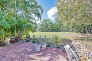 105 Lakes End Drive B, Fort Pierce, FL 34982 Sold 03/28/24
