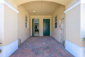 147 SW Walking Path, Stuart, FL 34997 Sold 03/06/24