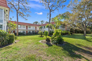 2600 SE Ocean Boulevard P-10, Stuart, FL 34996 Sold 04/30/24