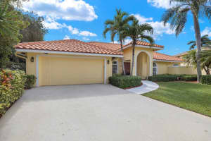 1827 Primrose Lane, Wellington, FL 33414 Sold 03/13/24