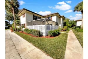 20 Bedford Court C, Royal Palm Beach, FL 33411 Sold 04/30/24