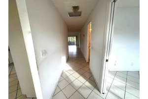 5243 Poppy Place B, Delray Beach, FL 33484 Sold 09/04/24