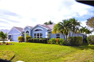 6691 Dickinson Terrace, Port Saint Lucie, FL 34952 Sold 04/12/24