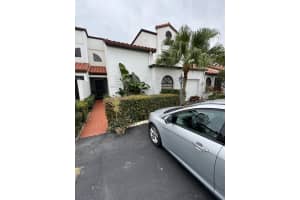 13524 Fountain View Boulevard, Wellington, FL 33414 Sold 05/15/24