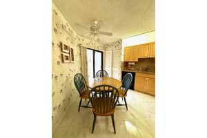 7533 Glendevon Lane 902, Delray Beach, FL 33446 Sold 04/17/24