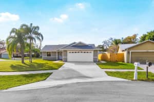 6624 SE Amyris Court, Stuart, FL 34997 Sold 07/03/24