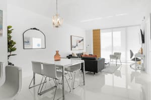 485 Brickell Avenue 1609, Miami, FL 33131 Sold 04/19/24