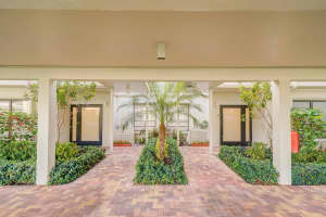800 Greensward Court I-105, I-106, Delray Beach, FL 33445 Sold 03/29/24