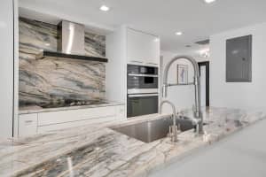 800 Greensward Court I-105, I-106, Delray Beach, FL 33445 Sold 03/29/24