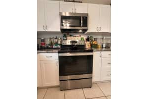 1314 SE La Haven Court, Port Saint Lucie, FL 34952 Sold 04/26/24