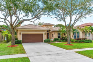 3366 Harness Circle, Wellington, FL 33449 Sold 03/27/24