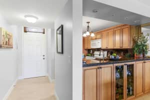 6542 Coral Lake Drive 406, Margate, FL 33063 Sold 04/01/24