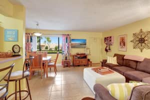 512 Meadows Circle 512, Boynton Beach, FL 33436 Sold 03/22/24