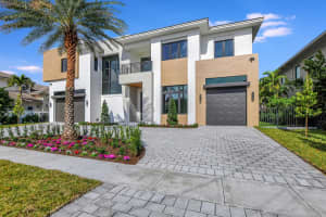 711 NE 32nd Street, Boca Raton, FL 33431 Sold 07/25/24