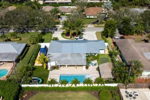 319 Country Club Drive, Tequesta, FL 33469 Sold 04/18/24