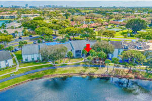 1014 Green Pine Boulevard B1, West Palm Beach, FL 33409 Sold 05/15/24