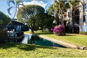 890 N Federal Highway 210, Lantana, FL 33462 Sold 03/08/24