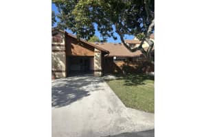 3832 Collinwood Lane, West Palm Beach, FL 33406 Sold 07/08/24