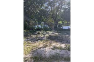 1014 Old Boynton Road, Boynton Beach, FL 33426 Sold 05/03/24