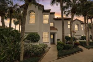2379 Treasure Isle Drive 21, Palm Beach Gardens, FL 33410 Sold 04/29/24