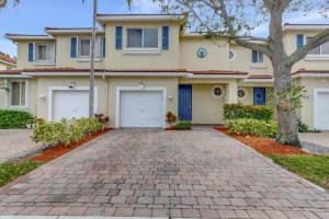 2767 S Evergreen Circle, Boynton Beach, FL 33426 Sold 04/30/24