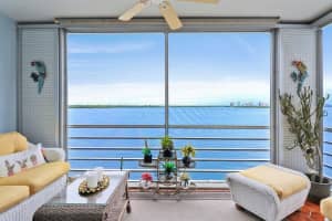 60 Yacht Club Drive 505, North Palm Beach, FL 33408 Sold 03/29/24