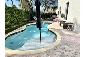 1039 Egret Circle N, Jupiter, FL 33458 Sold 05/09/24