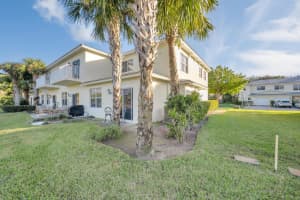 2538 Creekside Drive, Fort Pierce, FL 34981 Sold 05/17/24