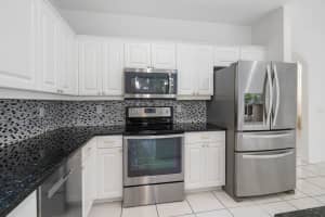 7653 Colony Palm Drive, Boynton Beach, FL 33436 Sold 06/07/24