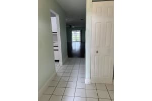 514 Ponderosa Drive 32, Fort Pierce, FL 34982 Sold 05/10/24