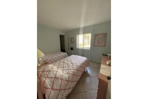 430 Pine Glen Lane B-1, Greenacres, FL 33463 Sold 04/16/24