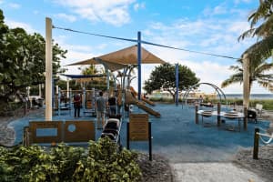 2537 SE 10th Court, Pompano Beach, FL 33062 Sold 04/02/24