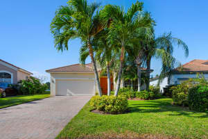2096 NW Marsh Rabbit Lane, Jensen Beach, FL 34957 Sold 03/19/24