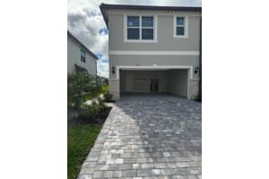 3270 Watercress Drive 039-09, Lauderdale Lakes, FL 33311 Sold 04/26/24