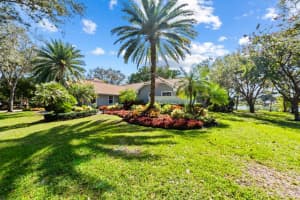 8922 Estate Drive, West Palm Beach, FL 33411 Sold 06/04/24