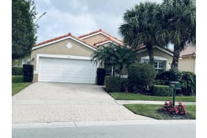 7101 Haviland Circle, Boynton Beach, FL 33437 Sold 04/26/24