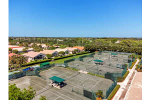 7101 Haviland Circle, Boynton Beach, FL 33437 Sold 04/26/24