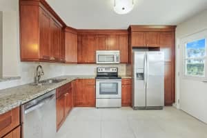 2871 N Ocean Boulevard D104, Boca Raton, FL 33431 Sold 03/29/24