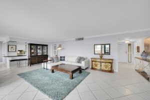 120 Lakeshore Drive 3370, North Palm Beach, FL 33408 Sold 05/17/24