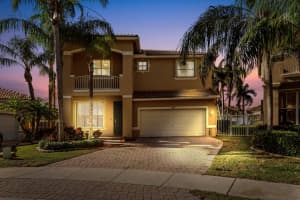 6869 Carolyn Way, Lake Worth, FL 33463 Sold 03/25/24