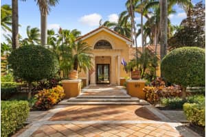 123 Yacht Club Way 105, Hypoluxo, FL 33462 Sold 05/24/24