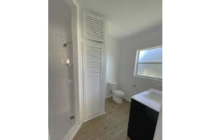 1420 9th Street, West Palm Beach, FL 33401 Sold 03/29/24